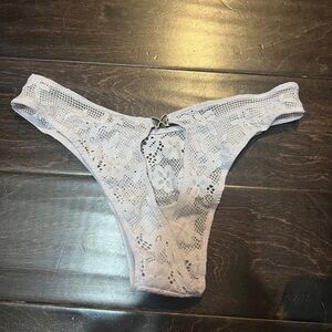 Women’s Victoria's Secret Light Lavender Lace Thong